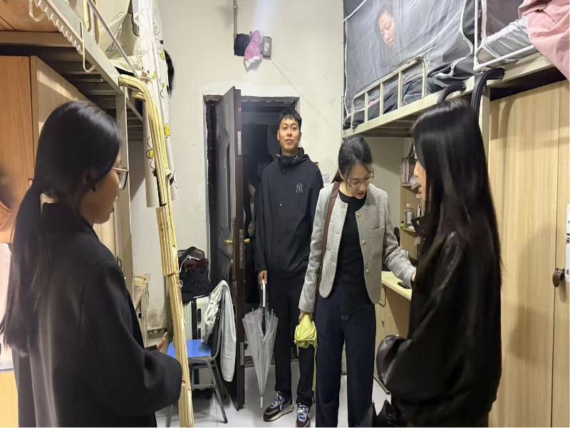 1761699231476042560.png 图片2.png